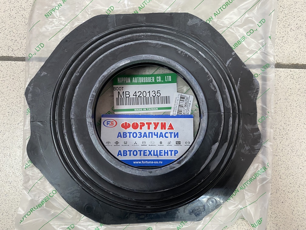 Пыльник MB420135 NIPPON /CANTER 4WD FR OUT 94- O /на мост/