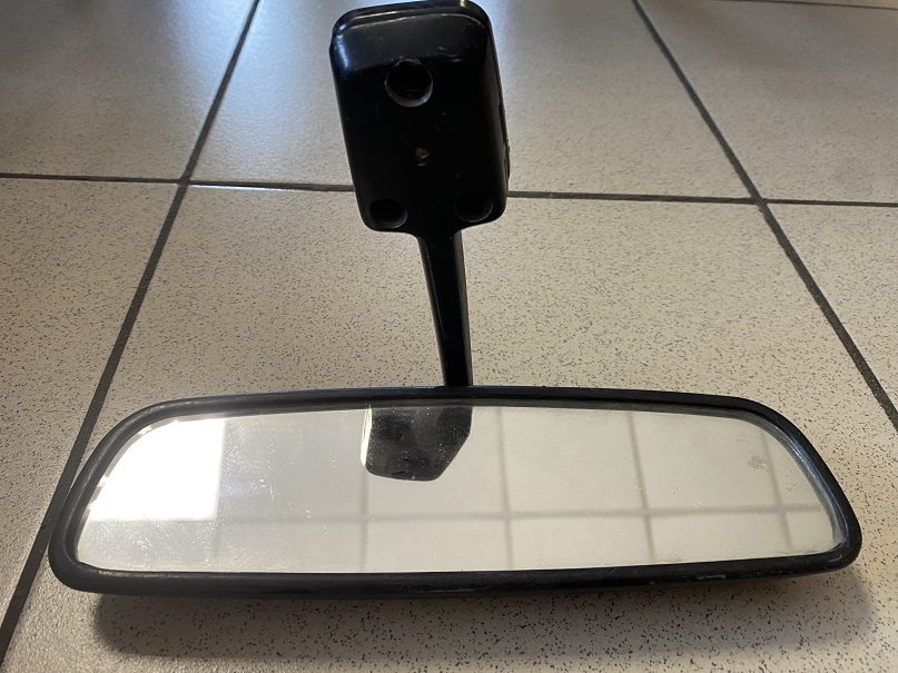 зеркало заднего вида салонное крепление на 3 болта [б/у]