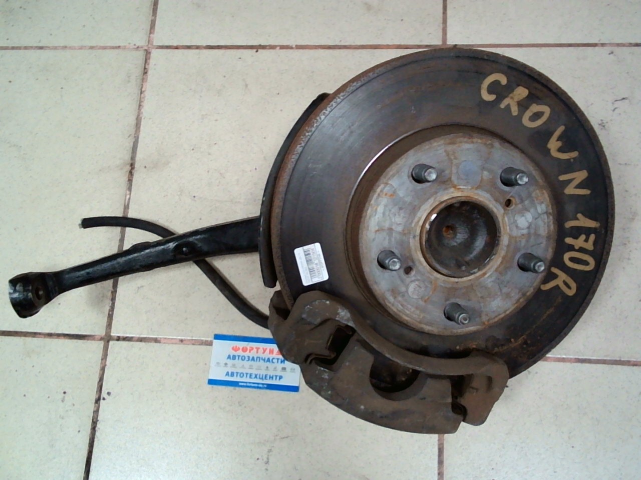 Ступица TOY CROWN JZS173 FRONT RH [б/у] (ступица+диск+суппорт+поворотный кулак)