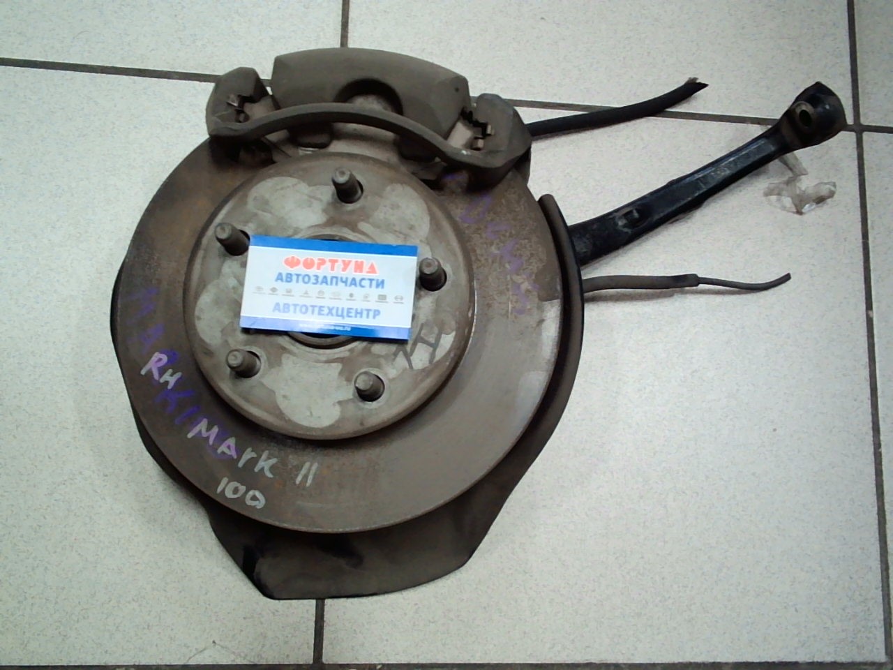 Ступица TOY MARK JZX100 FRONT RH (ступица+диск+суппорт+поворотный кулак) [б/у]